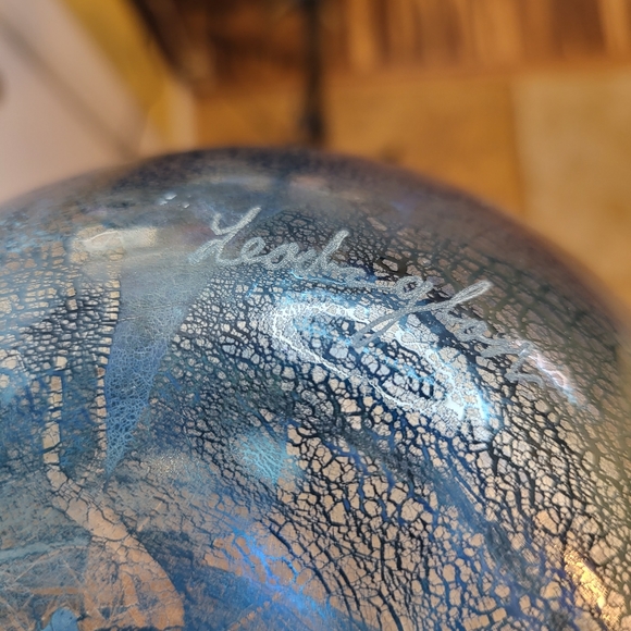 Art Glass Bowl Vase Dichroic Gold and Silver Signed 9" - Picture 11 of 11